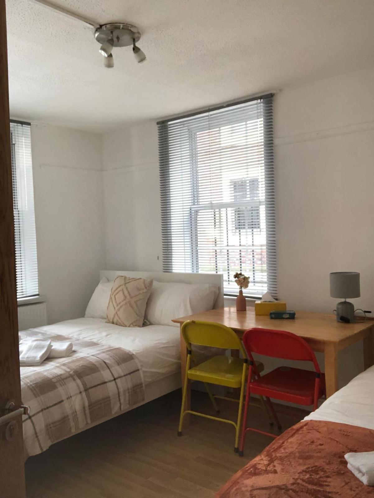 Comfy Private Bedrooms Near O2 Forum Kentish Town, Camden London Exterior photo