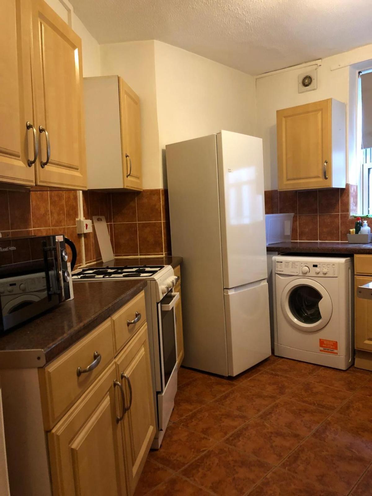 Comfy Private Bedrooms Near O2 Forum Kentish Town, Camden London Exterior photo